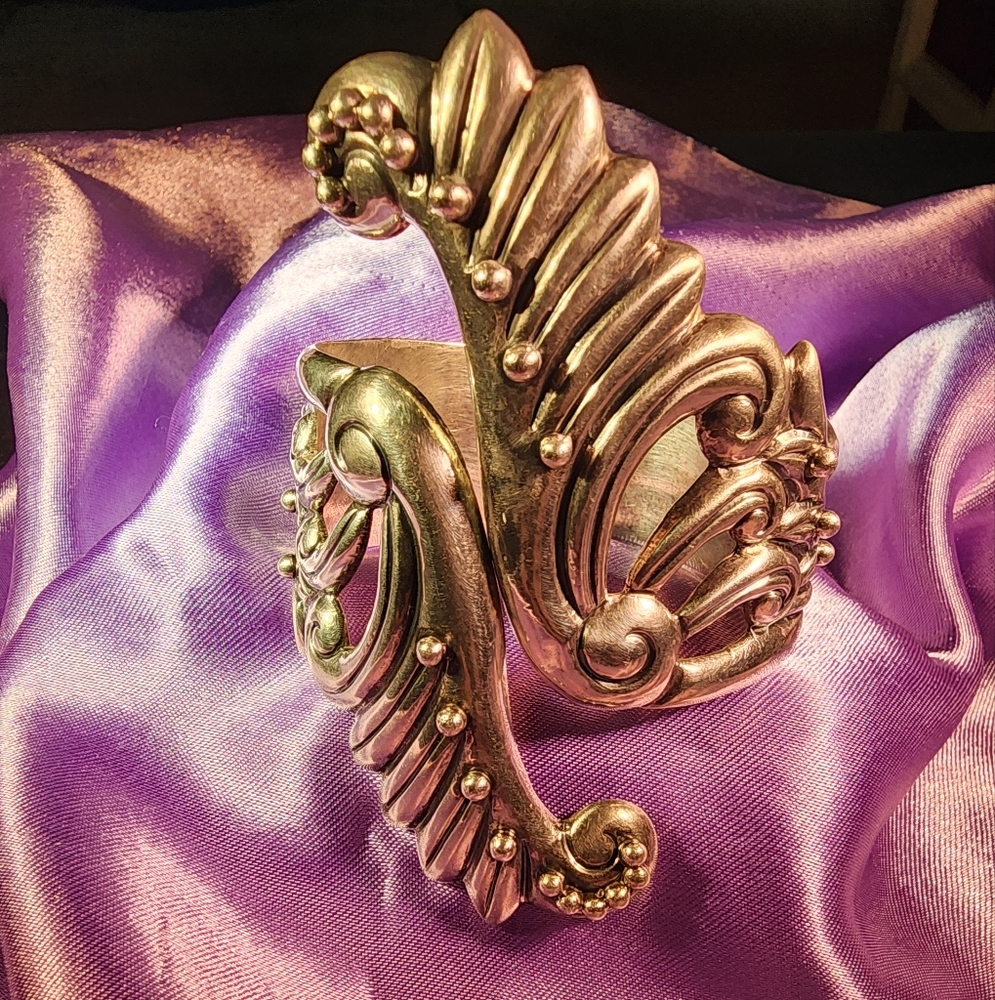 Vintage Taxco Silver Feather Hinge Bracelet